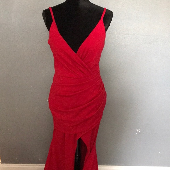 Betsy & Adam Dresses & Skirts - Betsy Adam red formal dress